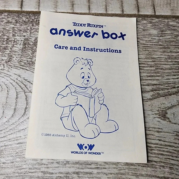Vtge 1985 Teddy Ruxpin in orgnl box w/ books, tapes, answer box - Picture 8 of 16